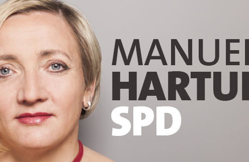 Manuela Hartung Porträt schrift